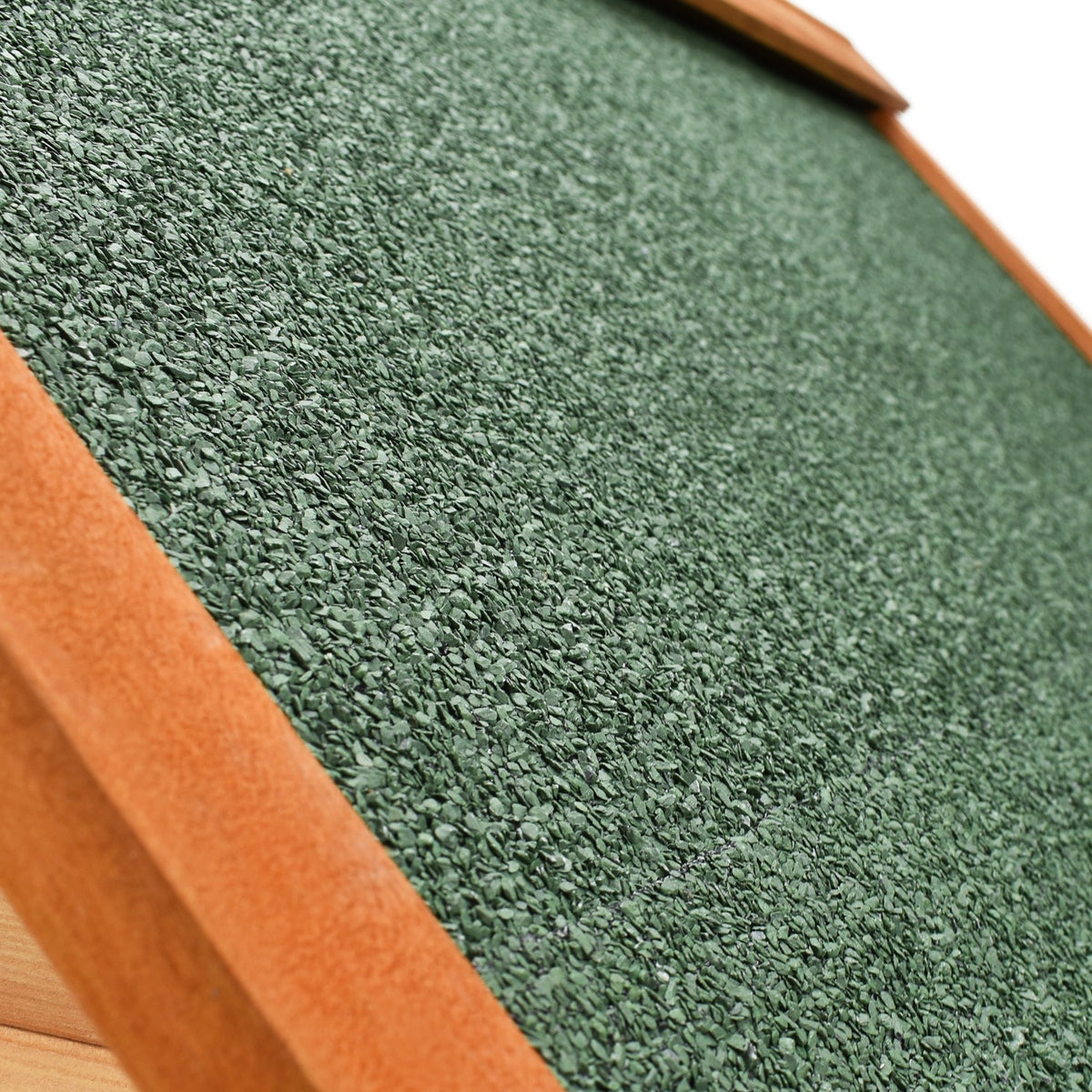 AQPET FRIENDS Suite Cuccia In Legno Con Tetto Spiovente Completa Di Tenda Termica Per Cani E Gatti