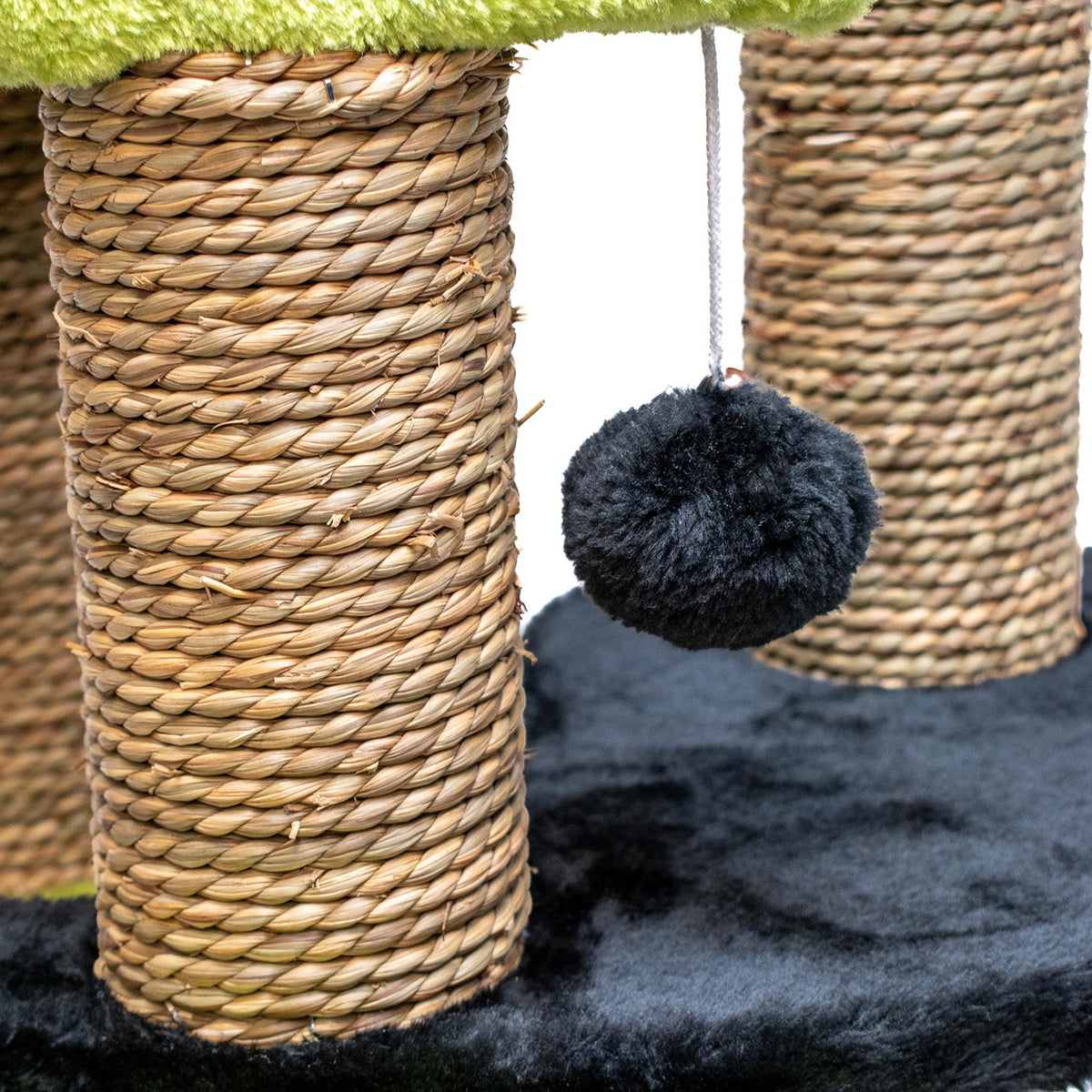 AQPET FRIENDS Cat Scratcher Madrid - 86 Cm Green/Black For Cats Play Cat Relaxation And Fun