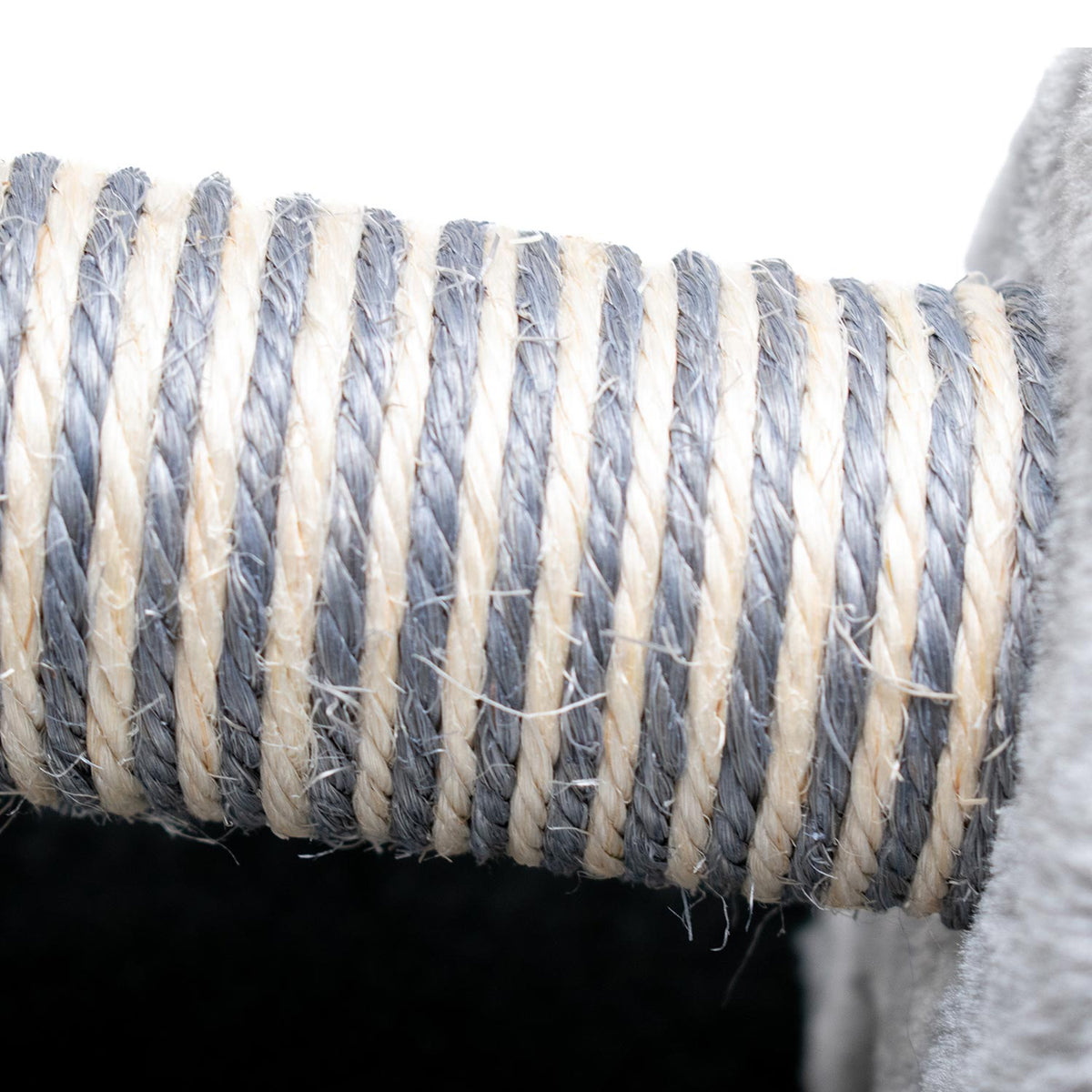 AQPET FRIENDS Mouse Scratching Post 56x18x18 Cm For Cats Play Cat Relaxation And Fun